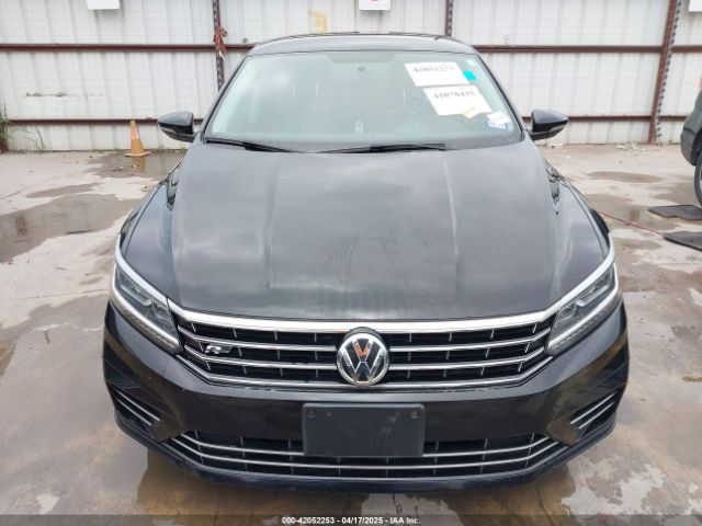 1VWAS7A31GC060715 Volkswagen Passat 1.8t R-line