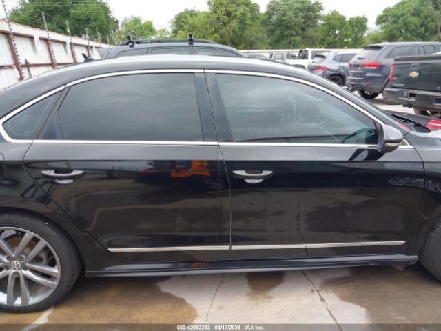 1VWAS7A31GC060715 Volkswagen Passat 1.8t R-line