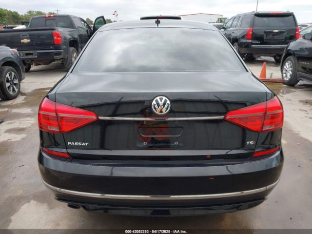 1VWAS7A31GC060715 Volkswagen Passat 1.8t R-line