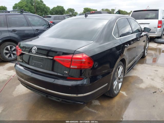 1VWAS7A31GC060715 Volkswagen Passat 1.8t R-line