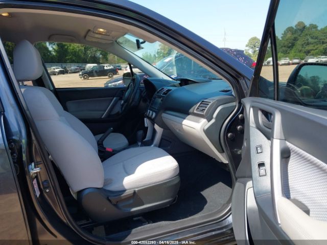 JF2SJABC9JH457297 Subaru Forester 2.5i