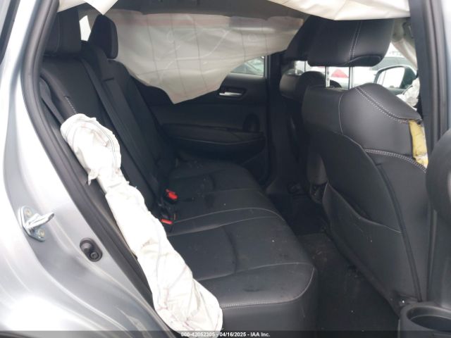 7MUEAABG8PV077117 Toyota Corolla Cross Xle