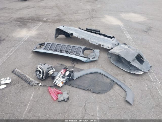 ZACCJBCB7HPE97122 Jeep Renegade Deserthawk 4x4