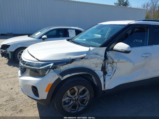 KNDEUCAA7R7611201 KIA SELTOS S