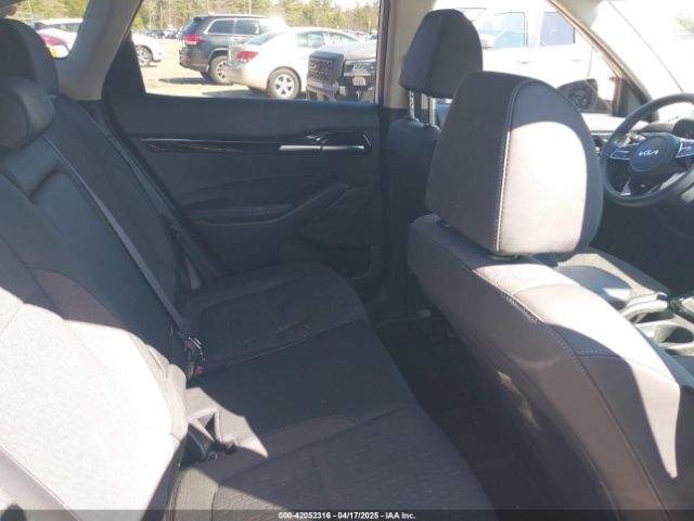 KNDEUCAA7R7611201 KIA SELTOS S
