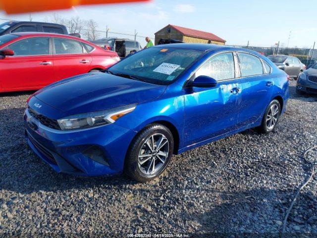 3KPF24AD1NE500860 KIA Forte Lxs