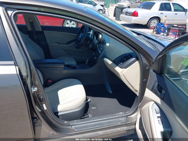 5XXGM4A71EG335165 KIA Optima Lx