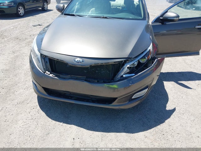 5XXGM4A71EG335165 KIA Optima Lx