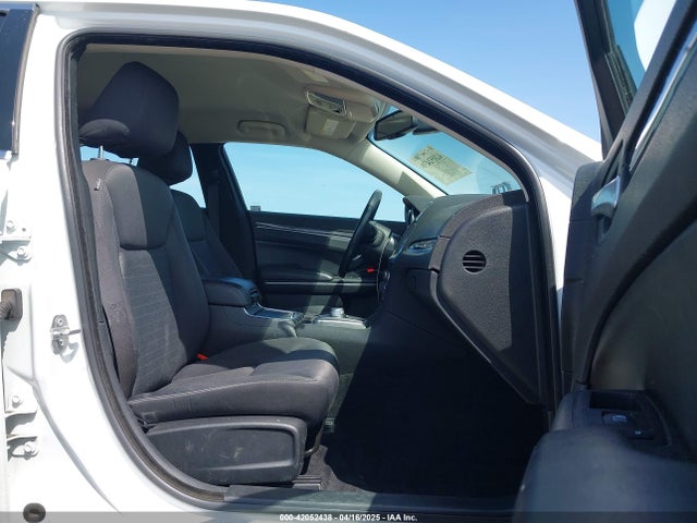 2C3CCARG5KH578219 Chrysler 300 Touring Awd