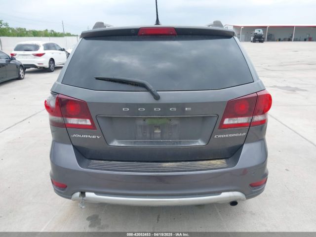 3C4PDCGBXHT534777 Dodge Journey Crossroad Plus