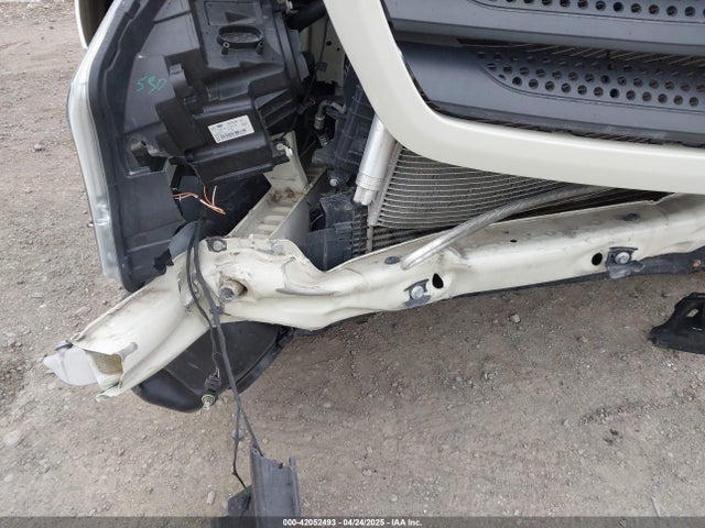 WD3FE7CD6HP541327 Winnebago Walk-in Van