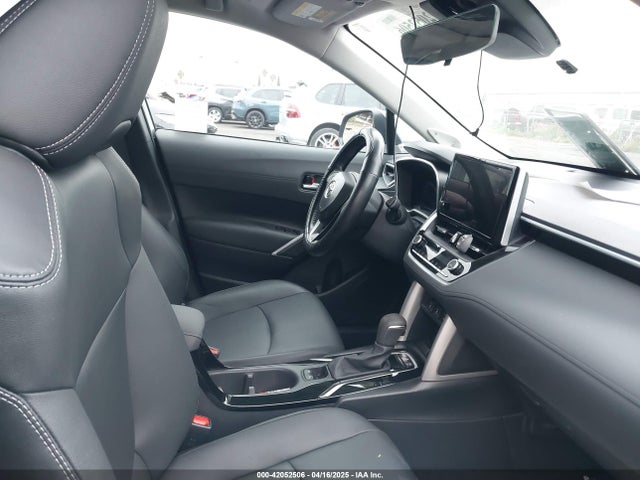Toyota Corolla Cross Xle 2024 7MUDAAAG3RV077624 Image 5