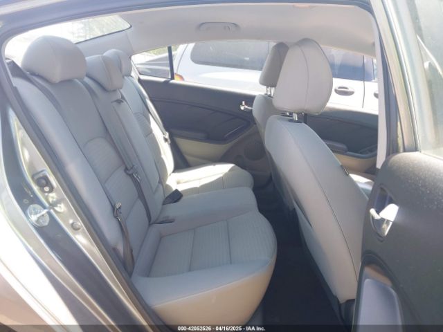 KNAFX4A69G5500958 KIA FORTE LX