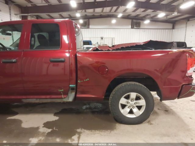 1C6RR7FG7JS206696 RAM 1500 Express  4x4 6'4 Box