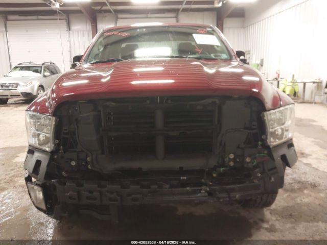 1C6RR7FG7JS206696 RAM 1500 Express  4x4 6'4 Box