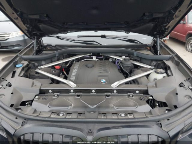 5UX23EM06R9T77110 BMW X7 Xdrive40i