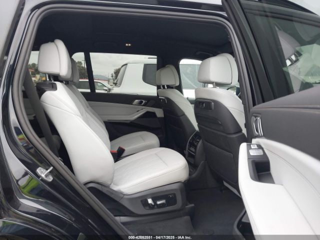 5UX23EM06R9T77110 BMW X7 Xdrive40i