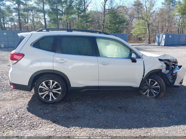 Subaru Forester Limited 2023 JF2SKAPC3PH528766 Image 13