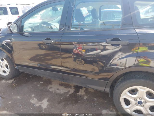 1FMCU0F71KUA63170 Ford ESCAPE S