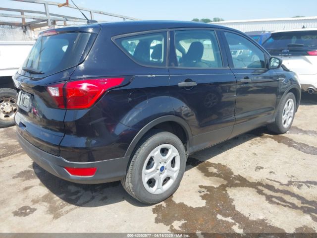 1FMCU0F71KUA63170 Ford ESCAPE S