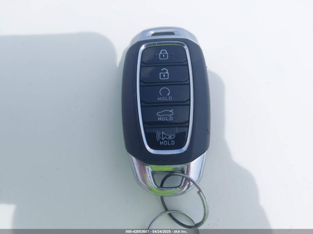 5NPLS4AG9NH086915 Hyundai ELANTRA SEL