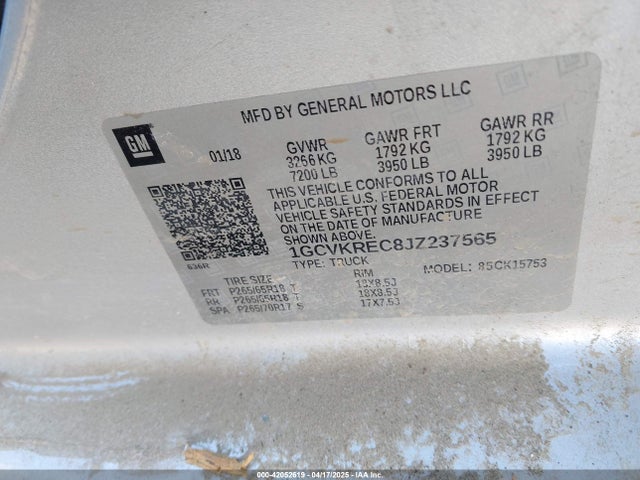 1GCVKREC8JZ237565 Chevrolet Silverado 1500 2lt