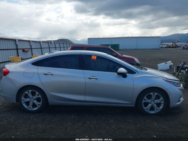 1G1BF5SM3H7246704 Chevrolet Cruze Premier Auto