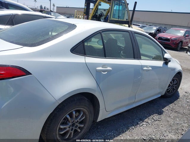 JTDEAMDE1MJ010374 Toyota Corolla Hybrid Le