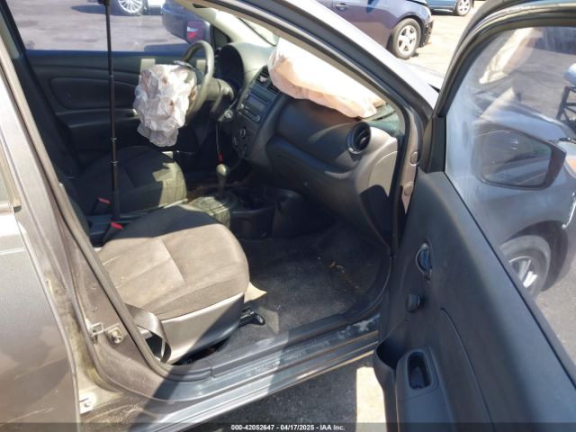 3N1CN7AP8HL809394 Nissan Versa 1.6 S+