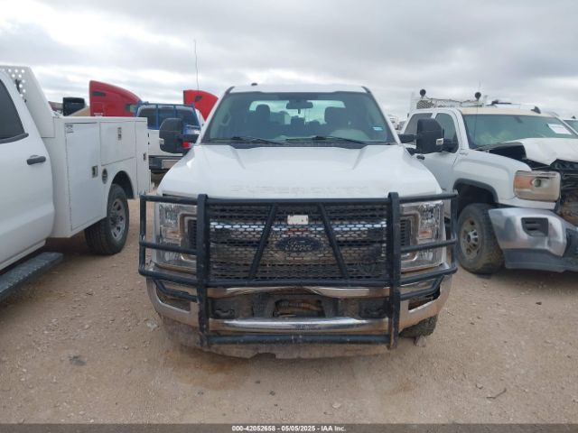 1FT7W2BT4KEC10641 Ford F-250 Xlt