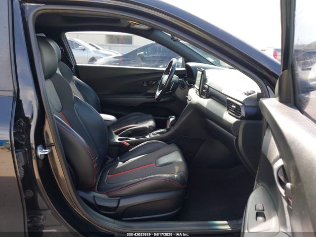 KMHTH6AB1KU006986 Hyundai Veloster Turbo
