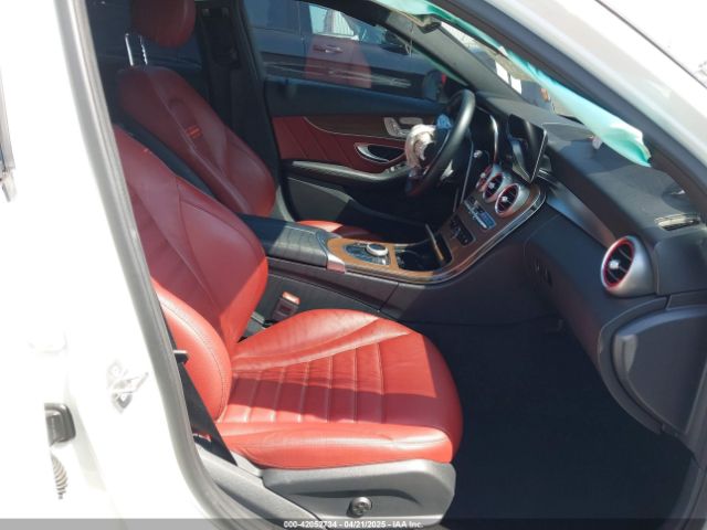W1KWF8DB7MR609791 Mercedes-Benz C 300 Sedan