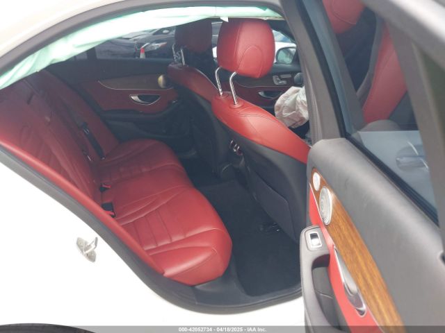 W1KWF8DB7MR609791 Mercedes-Benz C 300 Sedan