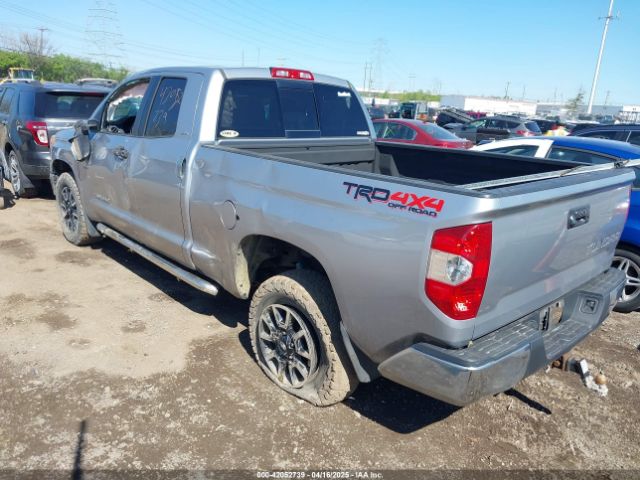 5TFUW5F13EX394847 Toyota Tundra Sr5 5.7l V8