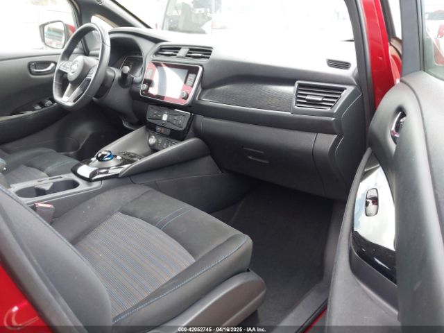 1N4BZ1CP9KC311818 Nissan Leaf Sv Plus