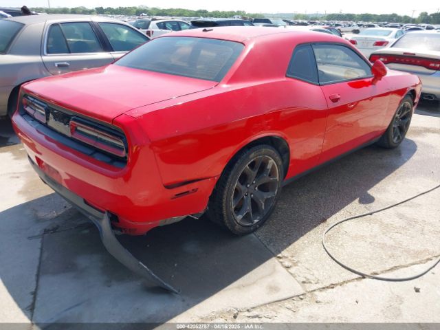 2C3CDZAG0FH724572 Dodge Challenger Sxt