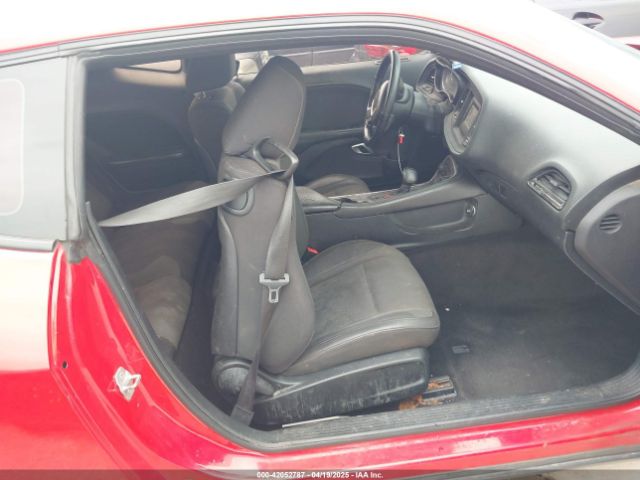 2C3CDZAG0FH724572 Dodge Challenger Sxt