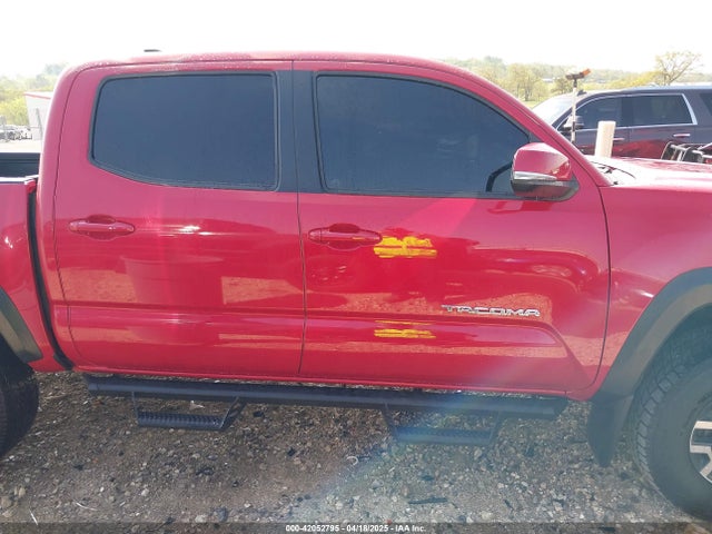3TMCZ5AN7JM168646 Toyota Tacoma Trd Off Road