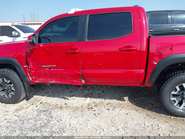 3TMCZ5AN7JM168646 Toyota Tacoma Trd Off Road