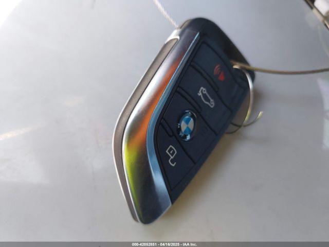 3MW5R1J09N8C52274 BMW 330I