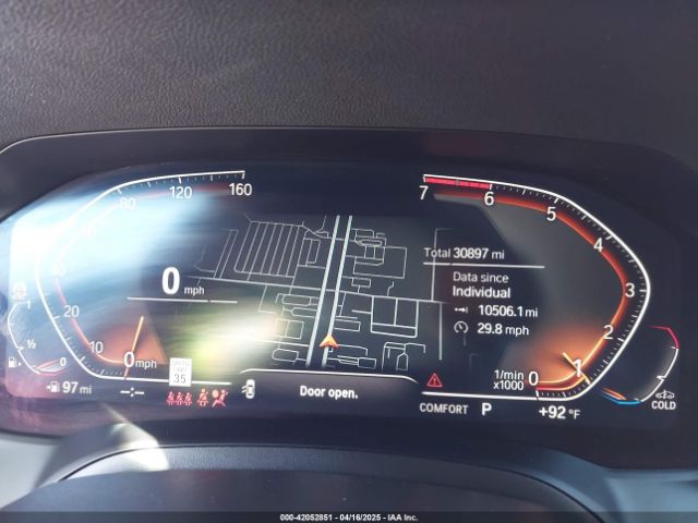 3MW5R1J09N8C52274 BMW 330I
