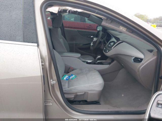 2022 CHEVROLET MALIBU 1G1ZD5ST0NF120491 Photo 4