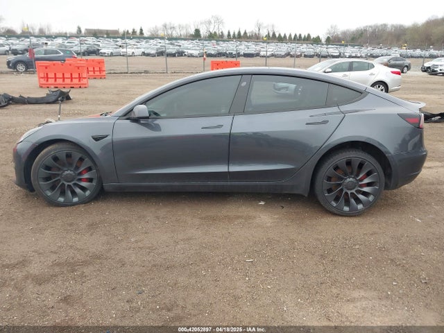 Tesla Model 3 Performance Dual Motor All-wheel Drive 2022 5YJ3E1EC1NF330567 Image 14