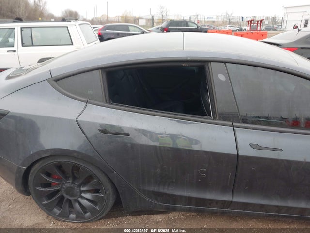 Tesla Model 3 Performance Dual Motor All-wheel Drive 2022 5YJ3E1EC1NF330567 Image 21