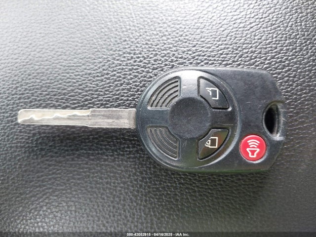 1FMCU0F75HUB04103 Ford ESCAPE S