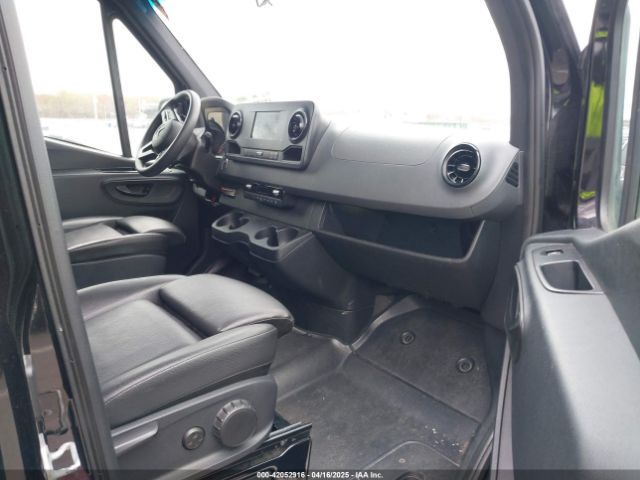 WDZPF0CD3KP130537 Mercedes-Benz Sprinter 2500 High Roof V6