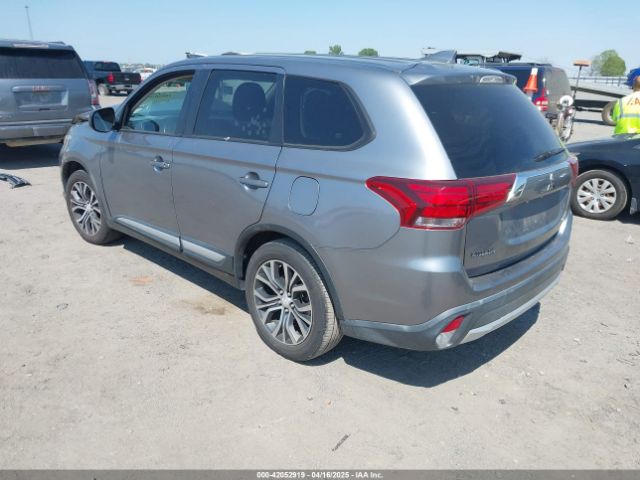 2017 MITSUBISHI OUTLANDER JA4AD2A39HZ033223 Photo 2