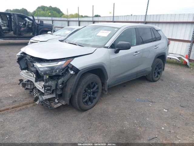 2T3H1RFVXRW311631 Toyota RAV4 LE