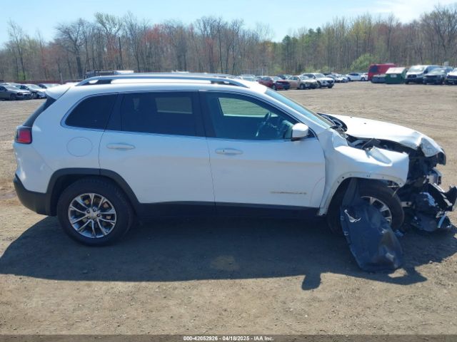 1C4PJMLXXKD107760 Jeep Cherokee Latitude Plus 4x4