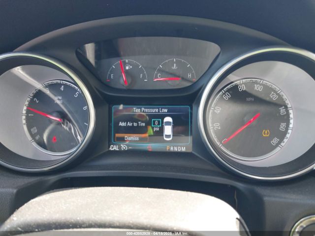 W04GL6SXXJ1057573 Buick Regal Sportback Preferred
